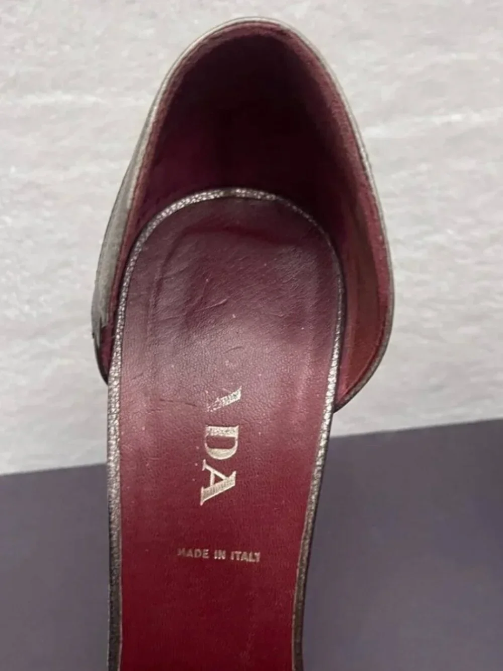 Prada D'Orsay Metall Deco Calzature Donna peep Toe heels pumps 7,5